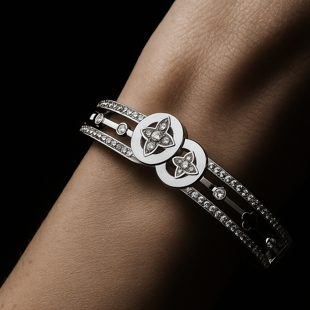 Image of NoirLuxe Stardust Bangle
