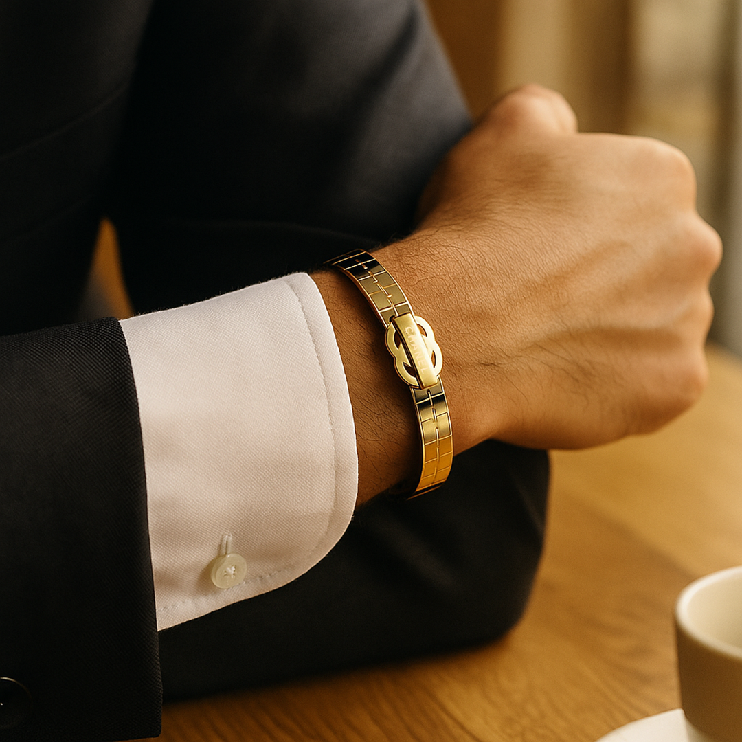 Image of Chanel Golden Grid Luxe Bangle