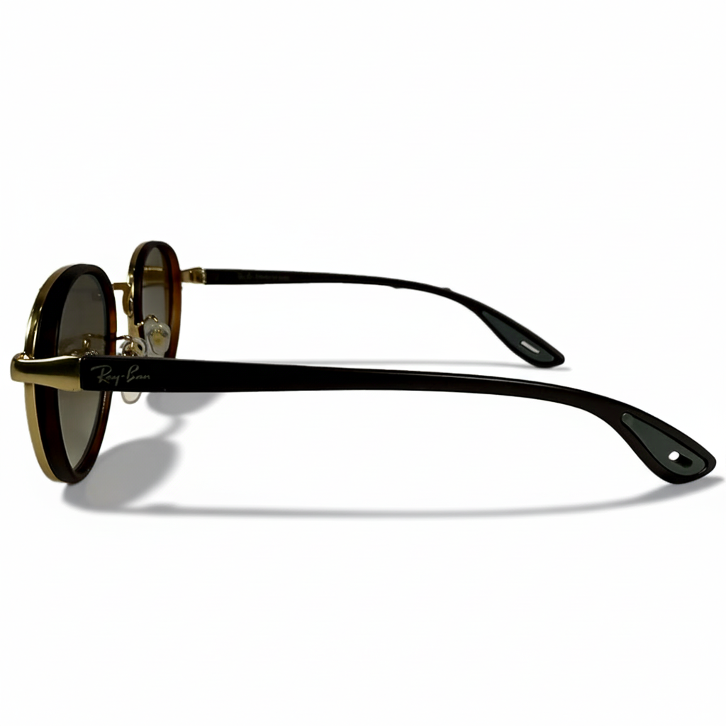 Image of Classic Round Gold Frame Sunglasses with Brown Gradient Lenses